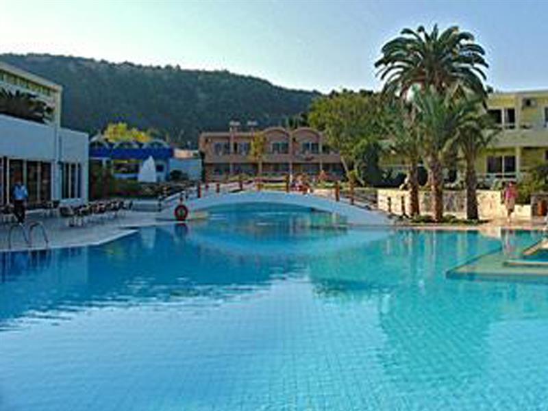 Avra Beach Resort Иксия Екстериор снимка